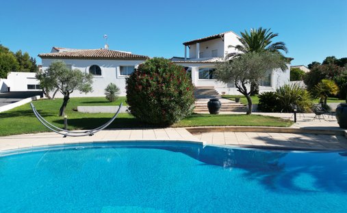 House in Sud Ouest, Cournonterral, France 1
