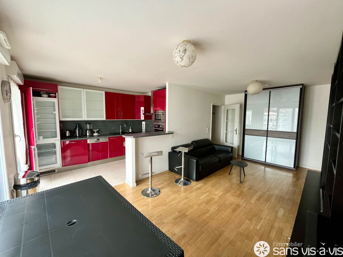 Apartment in Montrouge, Ile-de-France, France 2 - 16964087