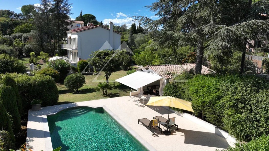 Villa in La Roquette-sur-Siagne, Provence-Alpes-Côte d'Azur, France 2 - 16964344