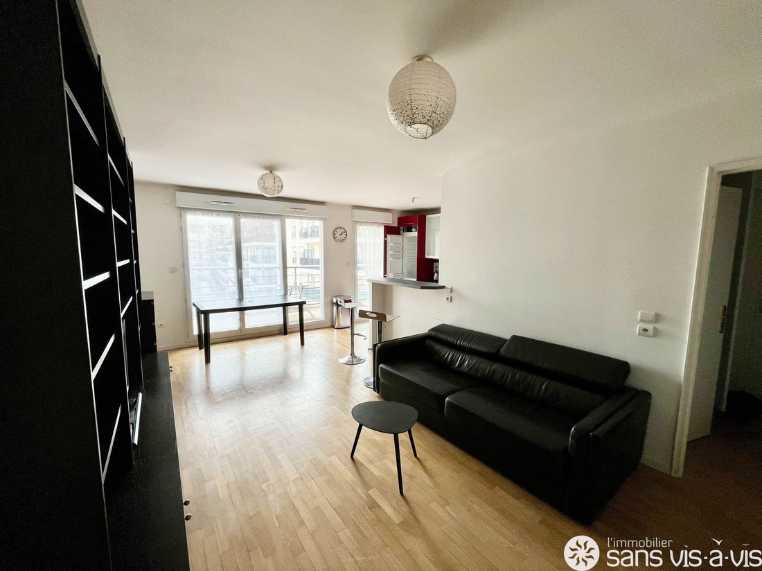 Apartment in Montrouge, Ile-de-France, France 4 - 16964087