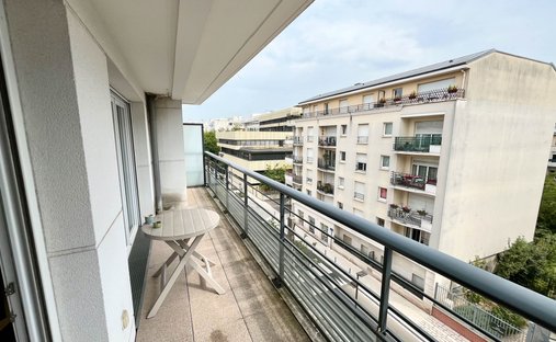 Apartment in Montrouge, Ile-de-France, France 1