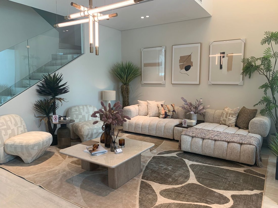Townhouse in JVC / Jumeirah Village Circle, Dubai, United Arab Emirates 4 - 15944039