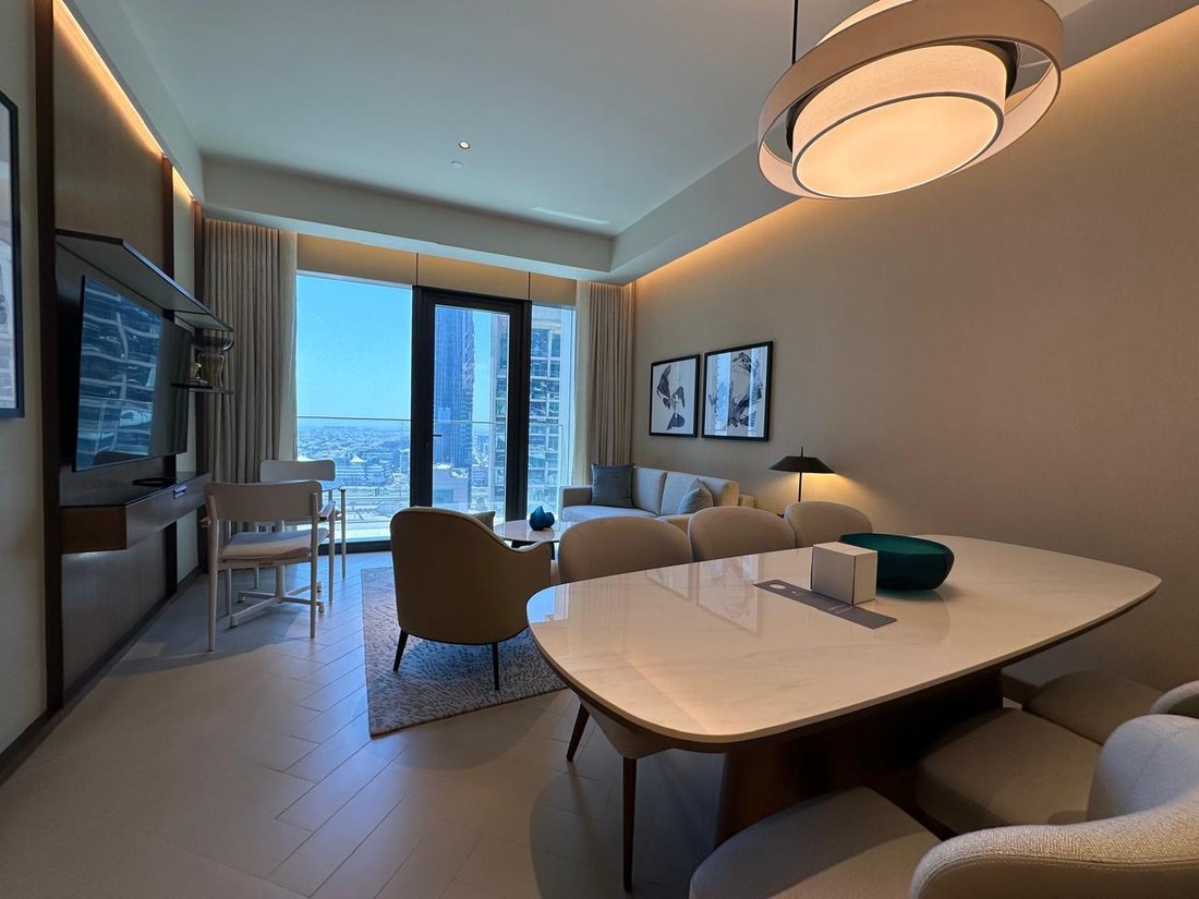 Apartment in Burj Khalifa Lake, Downtown Dubai, Dubai 2 - 16967926