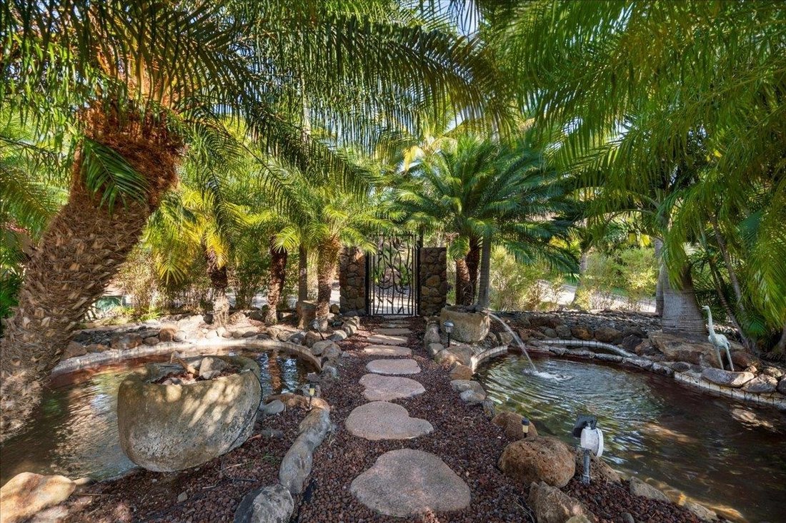 House in Lahaina, Hawaii, United States 4 - 16967743