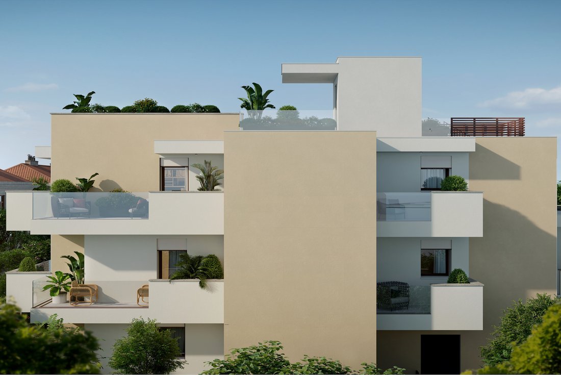 Penthouse in Desenzano Centro, Desenzano del Garda, Lombardy 5 - 16968544