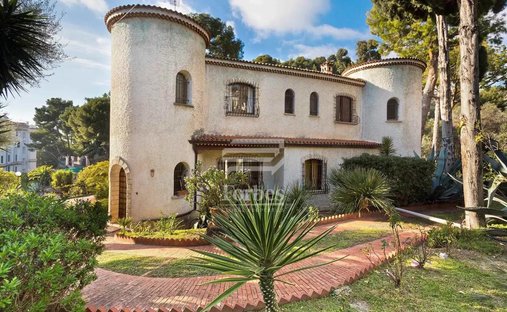 Villa in Bordighera, Ligurien, Italien 1