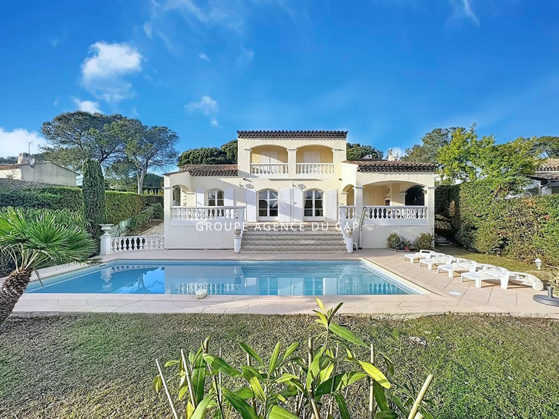 Villa in Le Dramont-Agay-Anthéor-Le Trayas, Saint-Raphaël, France 1 - 16968807