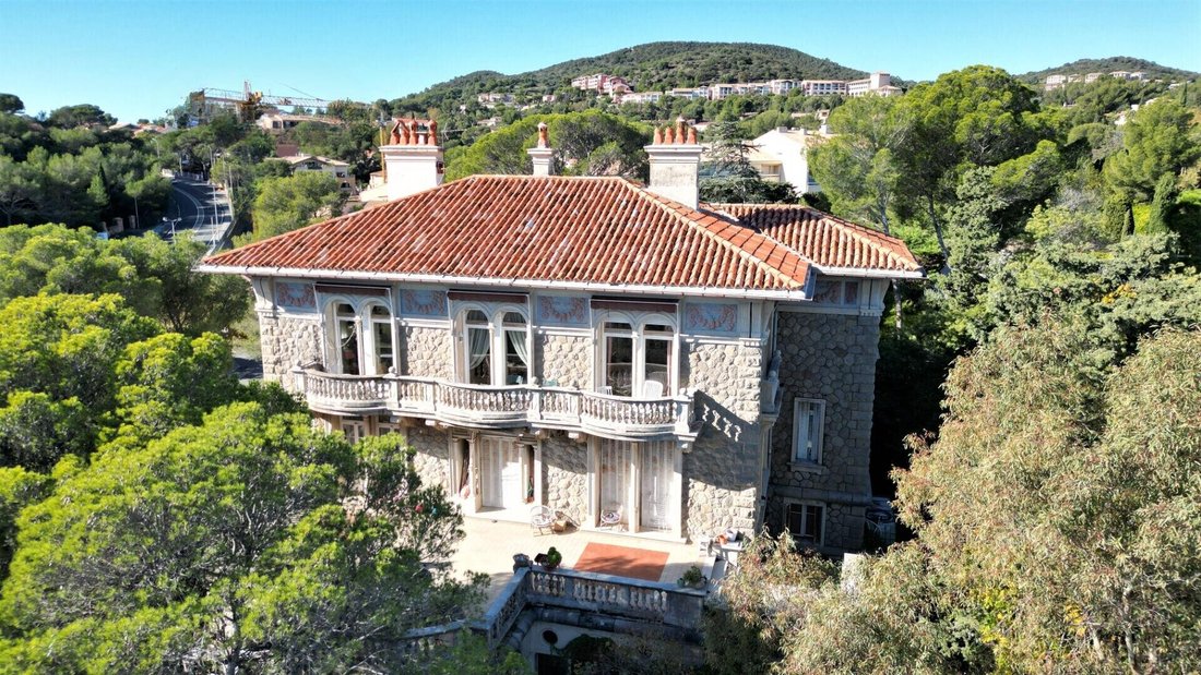 Villa in Plateau Notre Dame Sud-Bord de mer-Beaurivage, Saint-Raphaël, France 4 - 16968750