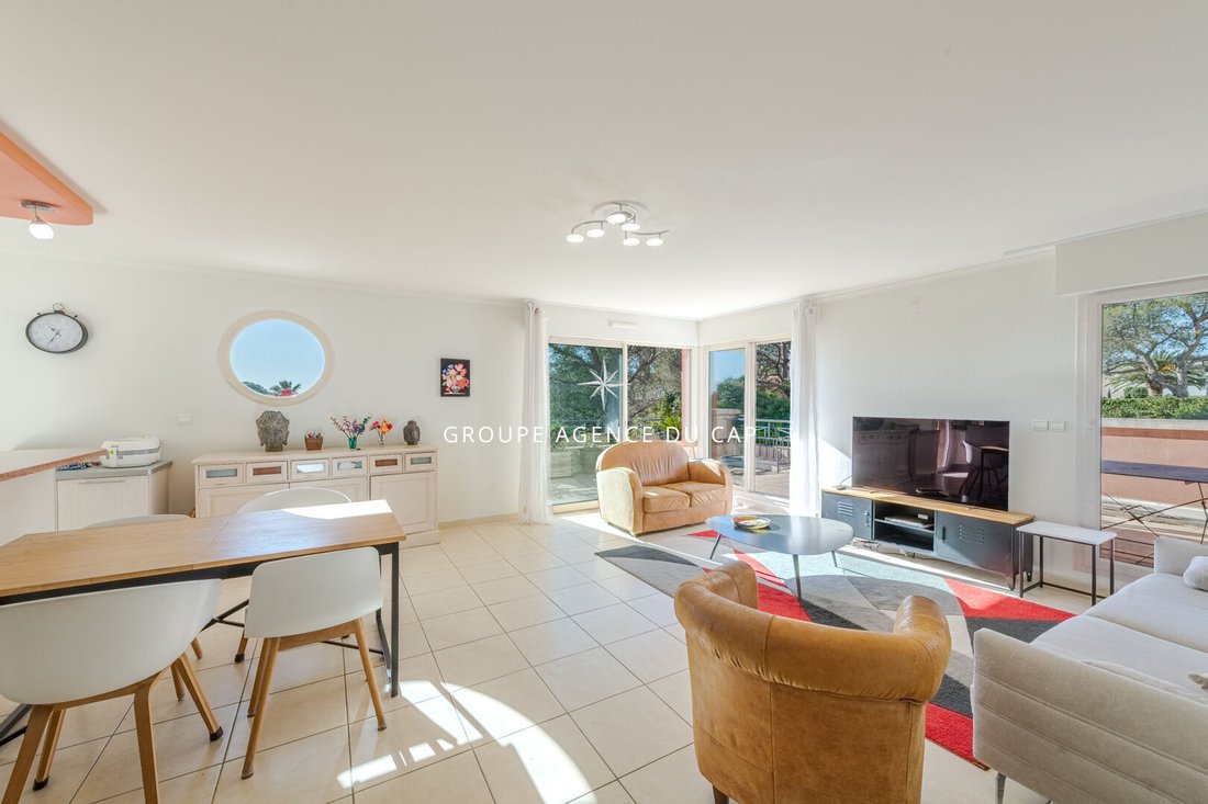 Apartment in Aiguebonne, Saint-Raphaël, France 4 - 16968661