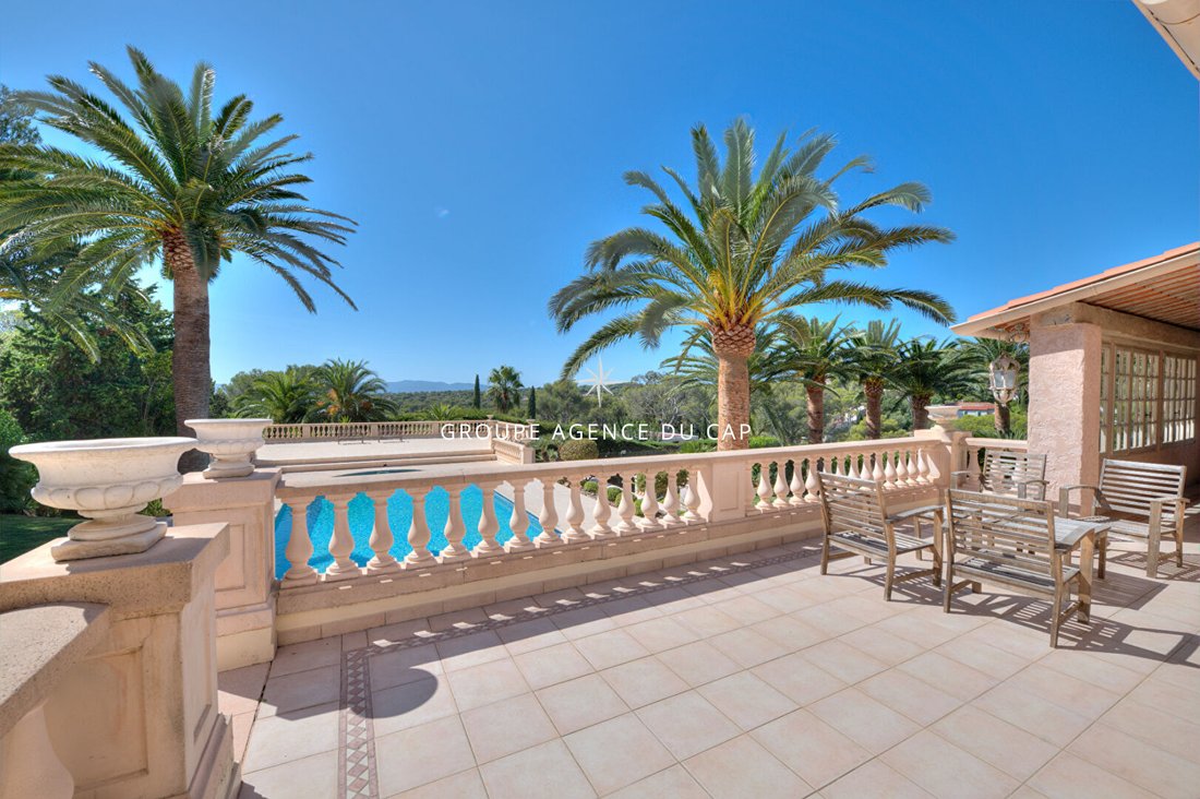 Villa in Boulouris, Saint-Raphaël, France 1 - 16968870