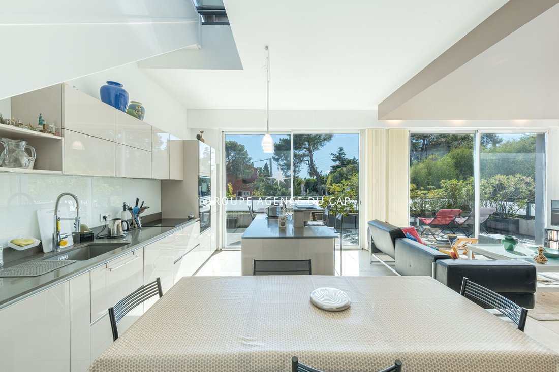 Apartment in Les Plaines-Les Tasses, Saint-Raphaël, France 2 - 16968679