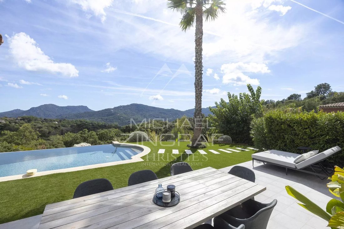 House in Les Adrets-de-l'Estérel, Provence-Alpes-Côte d'Azur, France 2 - 16968576
