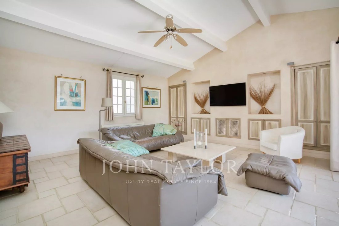 Villa in Grimaud, Provence-Alpes-Côte d'Azur, France 4 - 14567444