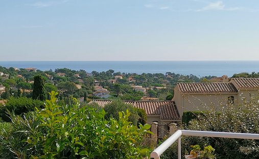 Villa à Les Issambres, Roquebrune-sur-Argens, France 1