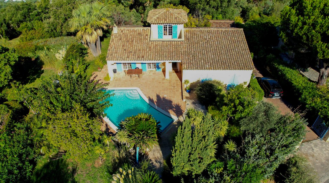 Villa in Nartelle-Noyer-Bellevue-bd des Sardinaux, Sainte-Maxime, France 1 - 16968867