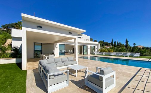 Villa in Les Issambres, Roquebrune-sur-Argens, France 1