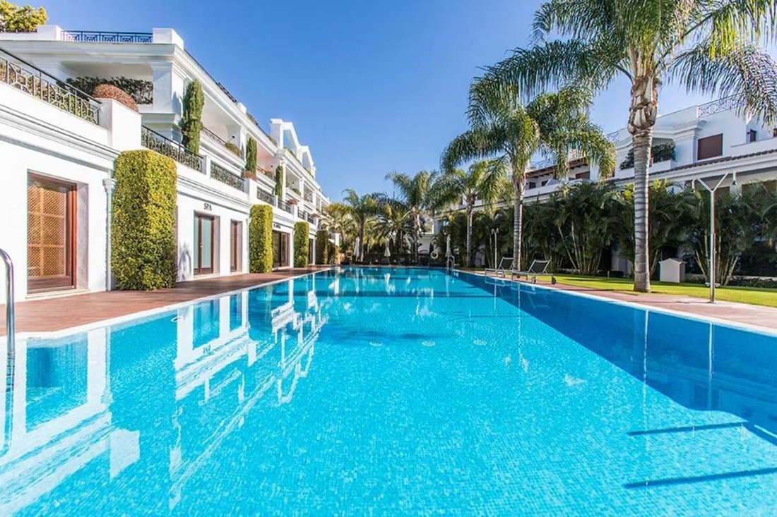 Apartment in Estepona, Andalusia, Spain 5 - 16968702