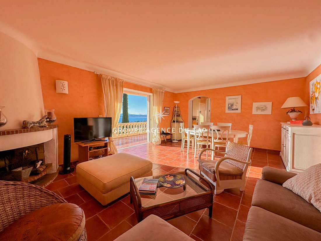 Villa in Les Issambres, Roquebrune-sur-Argens, France 5 - 16968722