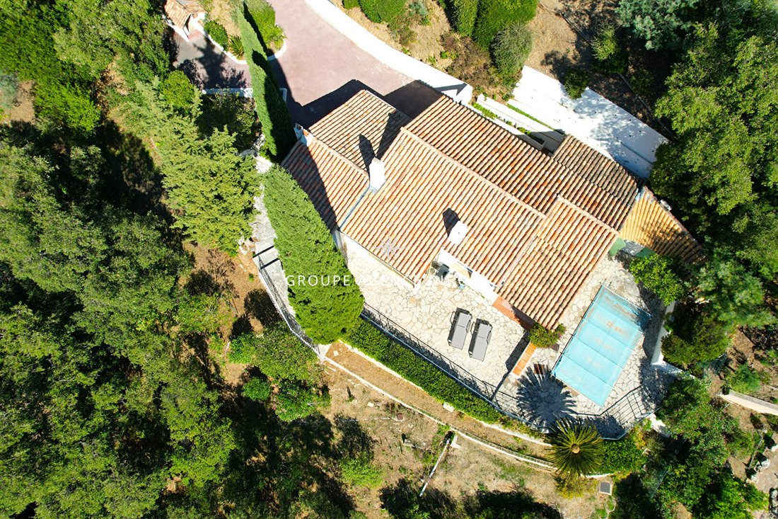 Villa in Les Issambres, Roquebrune-sur-Argens, France 3 - 16968760