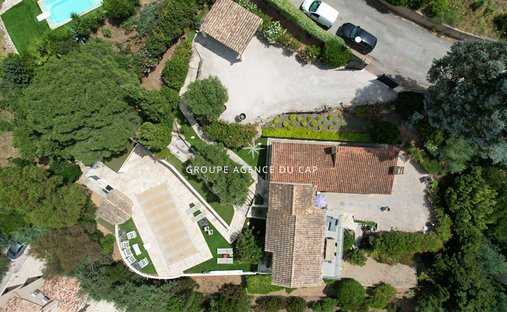 Villa in Les Issambres, Roquebrune-sur-Argens, France 1