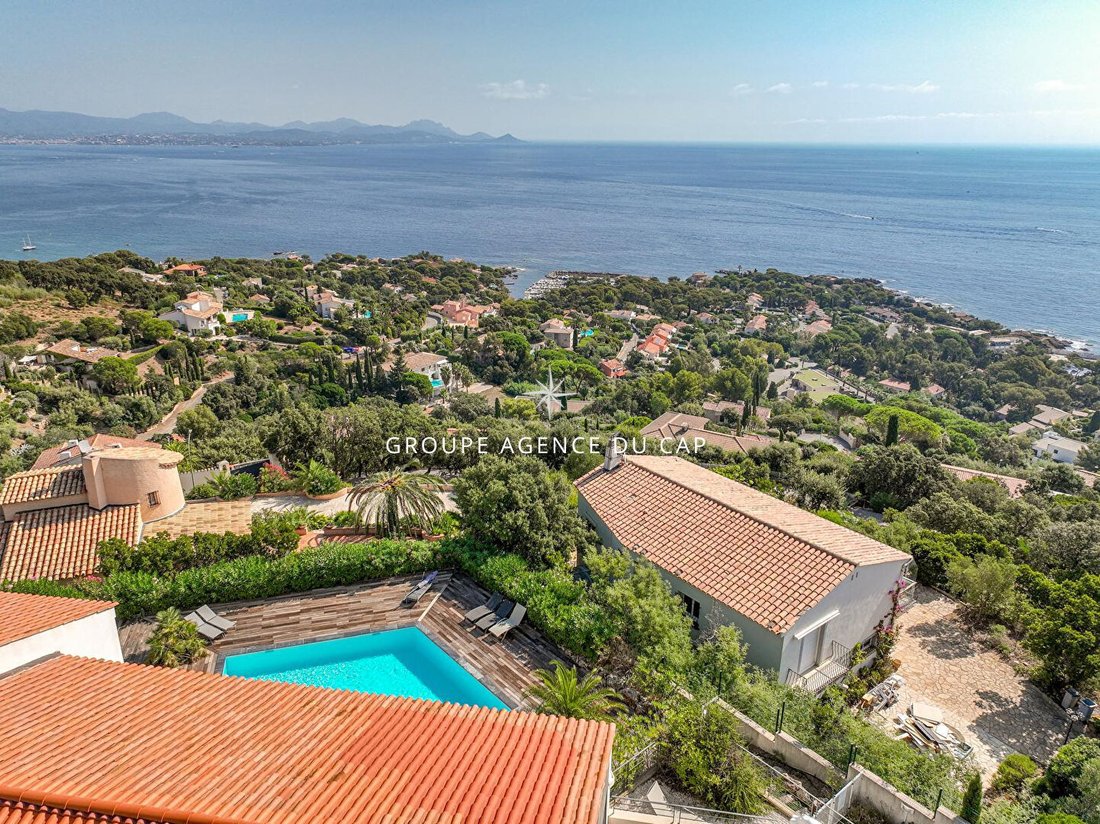Apartment in Les Issambres, Roquebrune-sur-Argens, France 1 - 16968869