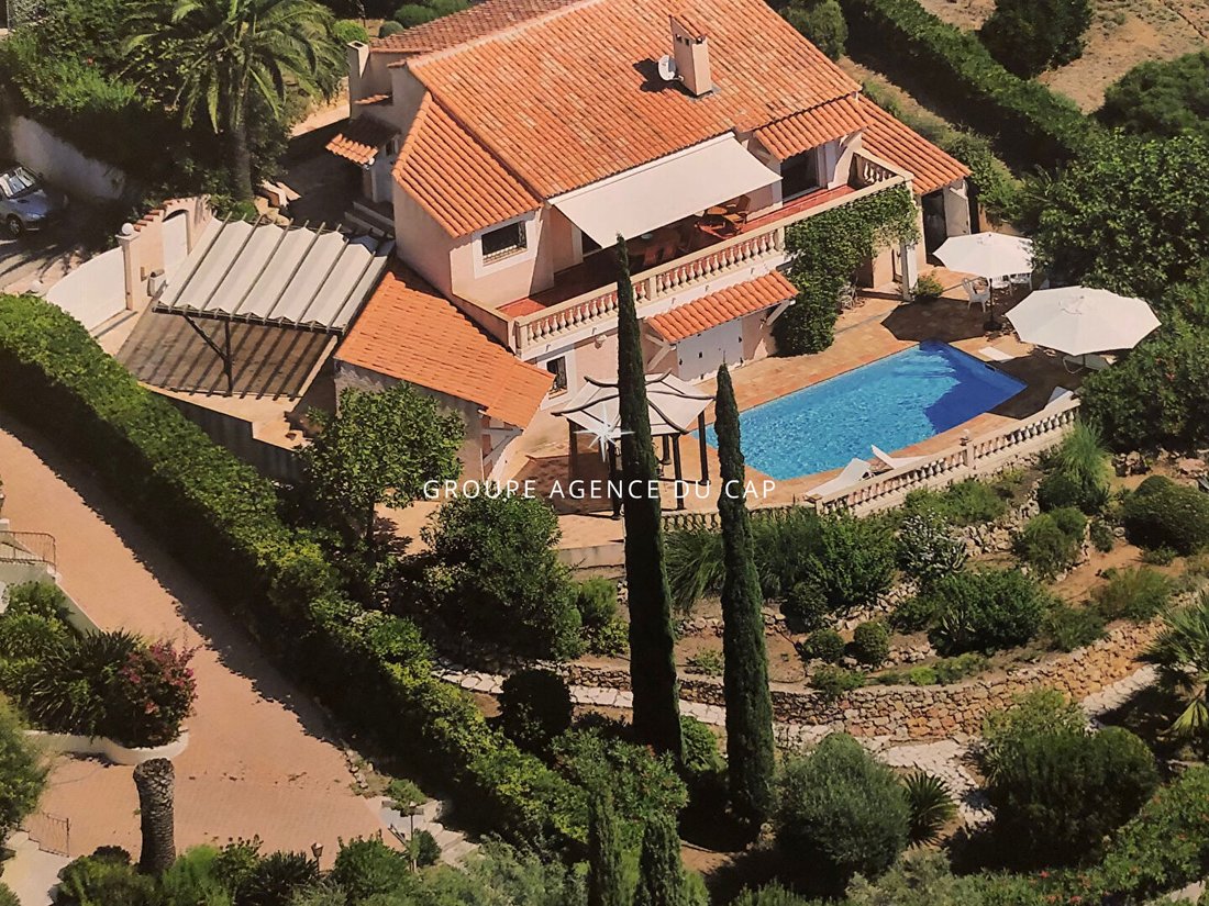 Villa in Les Issambres, Roquebrune-sur-Argens, France 1 - 16968722