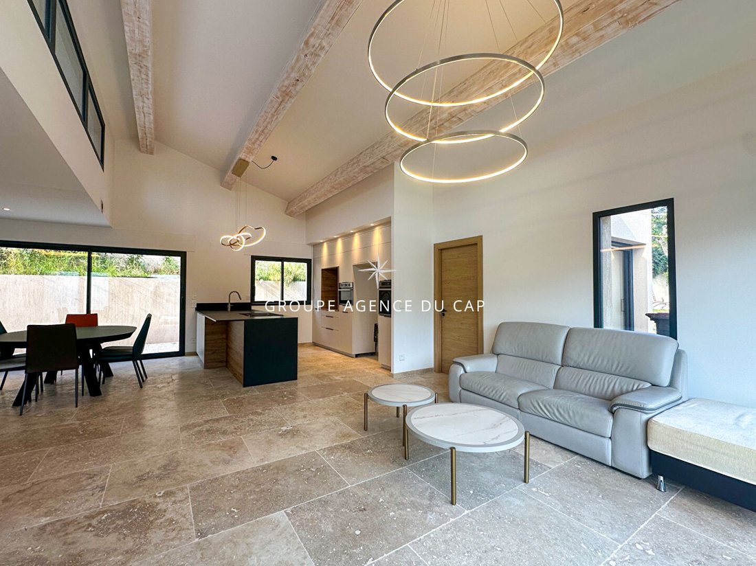 Villa in Les Bouteillers, Sainte-Maxime, France 2 - 16968854