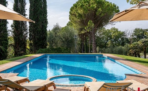Casa de Campo en Giove, Umbría, Italia 1