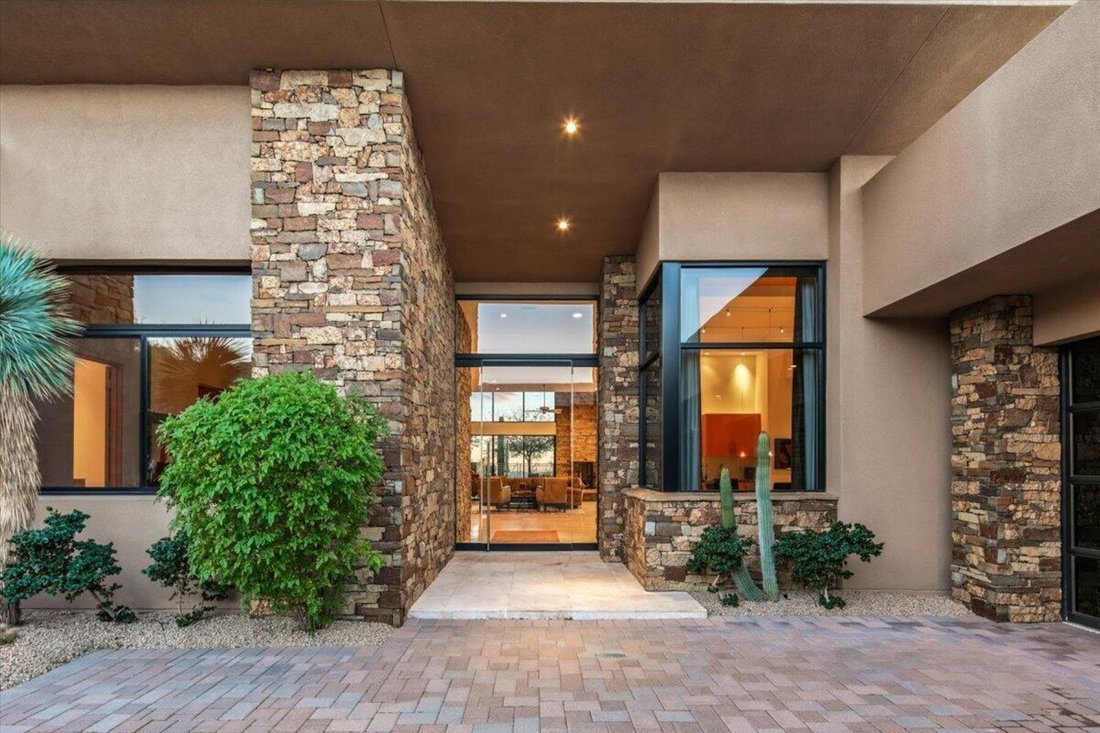 Scottsdale, Arizona, United States 5 - 16969583