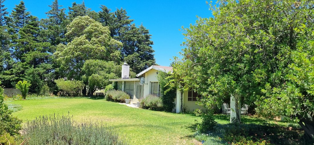 Farm Ranch in Hantam Local Municipality, Northern Cape, South Africa 1 - 16969526