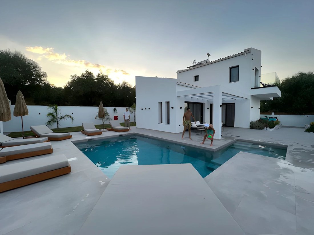 Villa in Municipal Commune of Zakynthos, Peloponnese, Western Greece and the Ionian, Greece 2 - 16969734
