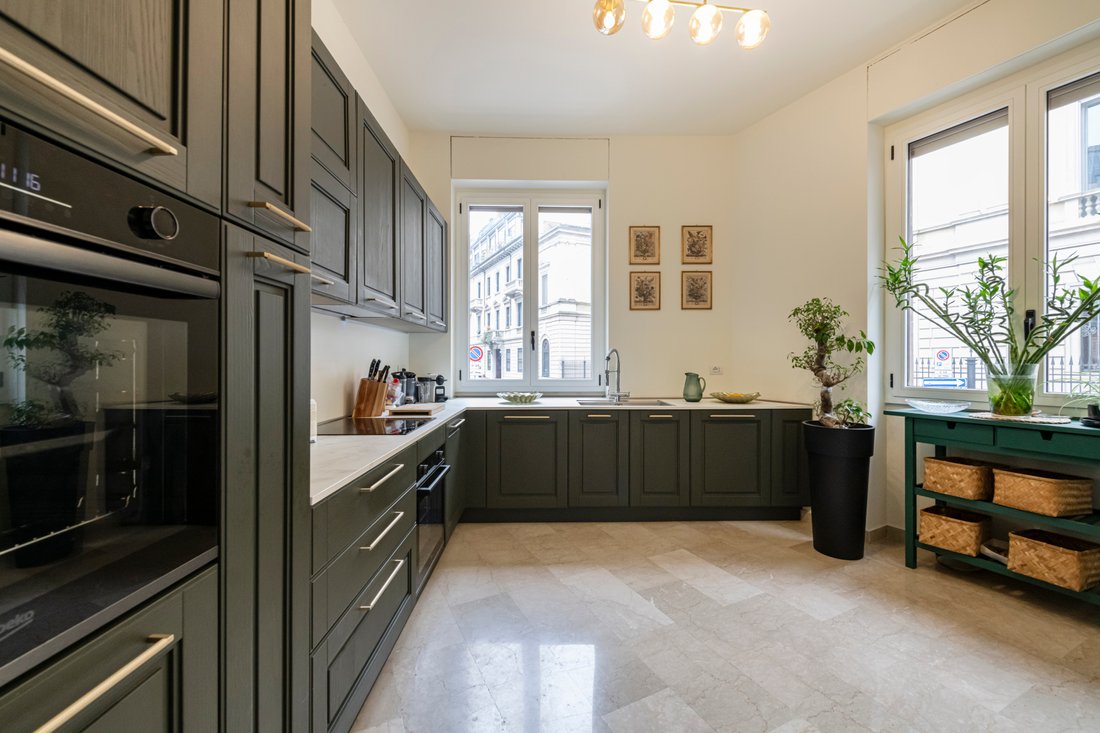 Apartment in Garibaldi - Porta Venezia, Milan, Lombardy 1 - 16969926