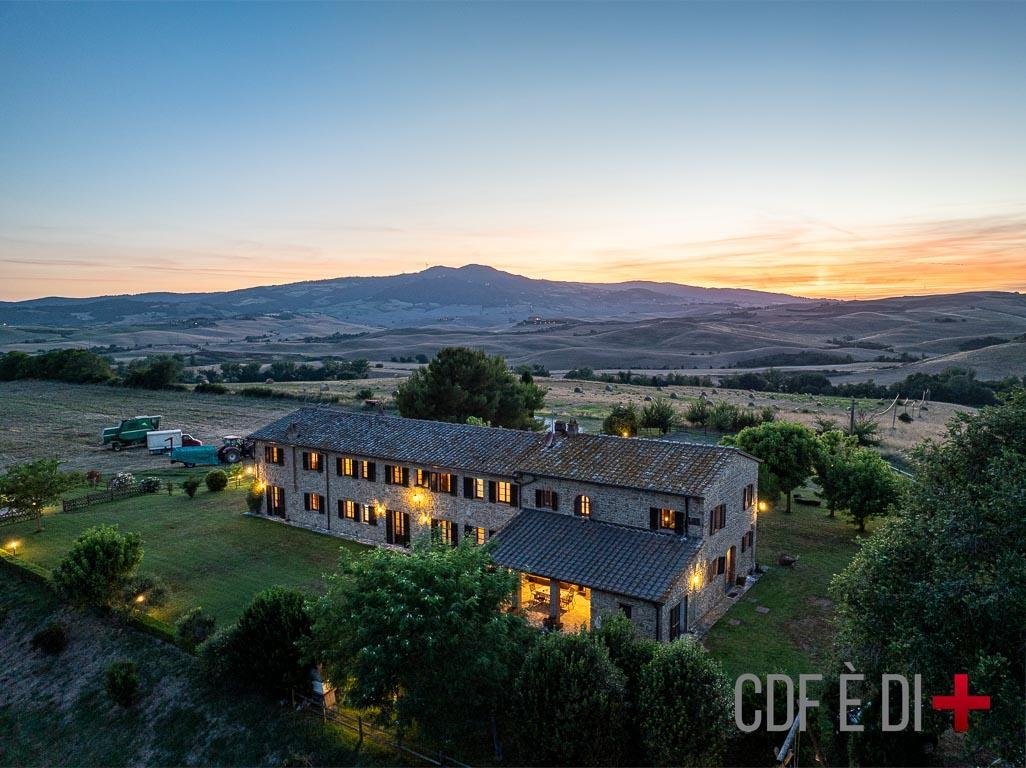 Estate in Volterra, Tuscany, Italy 3 - 16969925