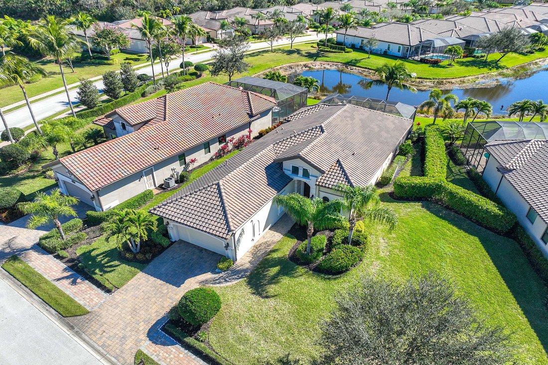 House in Naples, Florida, United States 4 - 16969828