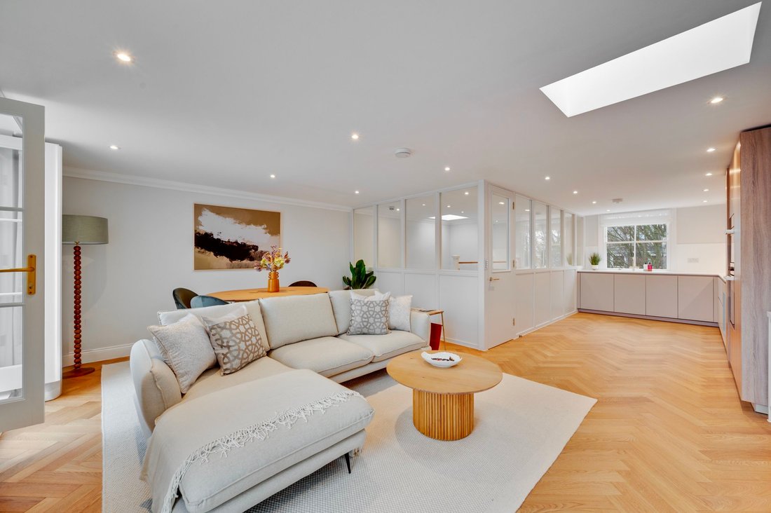 Villa en Ladbroke Grove, Kensington y Chelsea, Inglaterra 4 - 16970198
