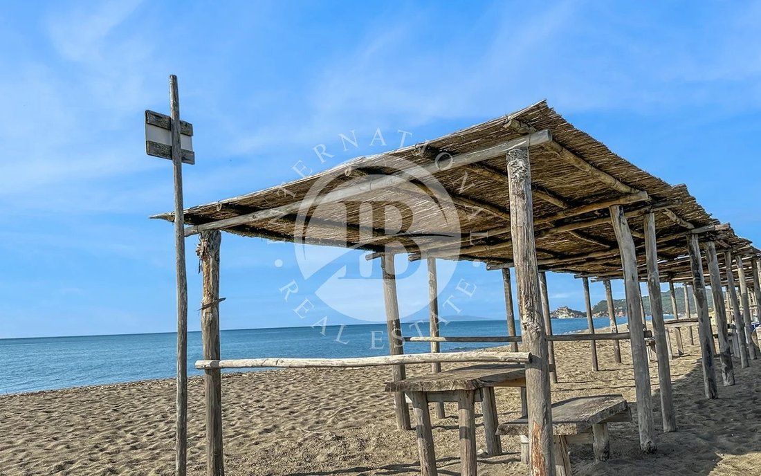 Villa in Burg von Castiglione, Castiglione della Pescaia, Toskana 4 - 16970349