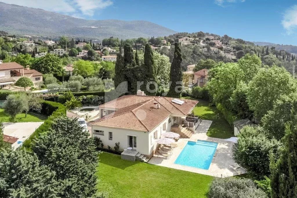 Villa in Cabris, Provence-Alpes-Côte d'Azur, France 1 - 16970412