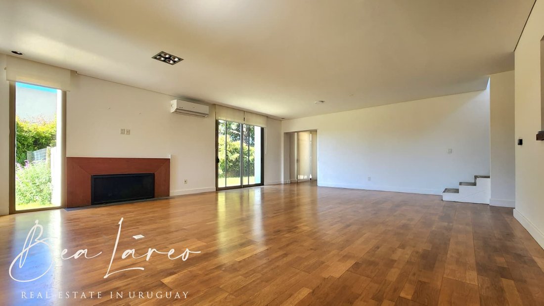 House in La Tahona, Canelones Department, Uruguay 4 - 16974407