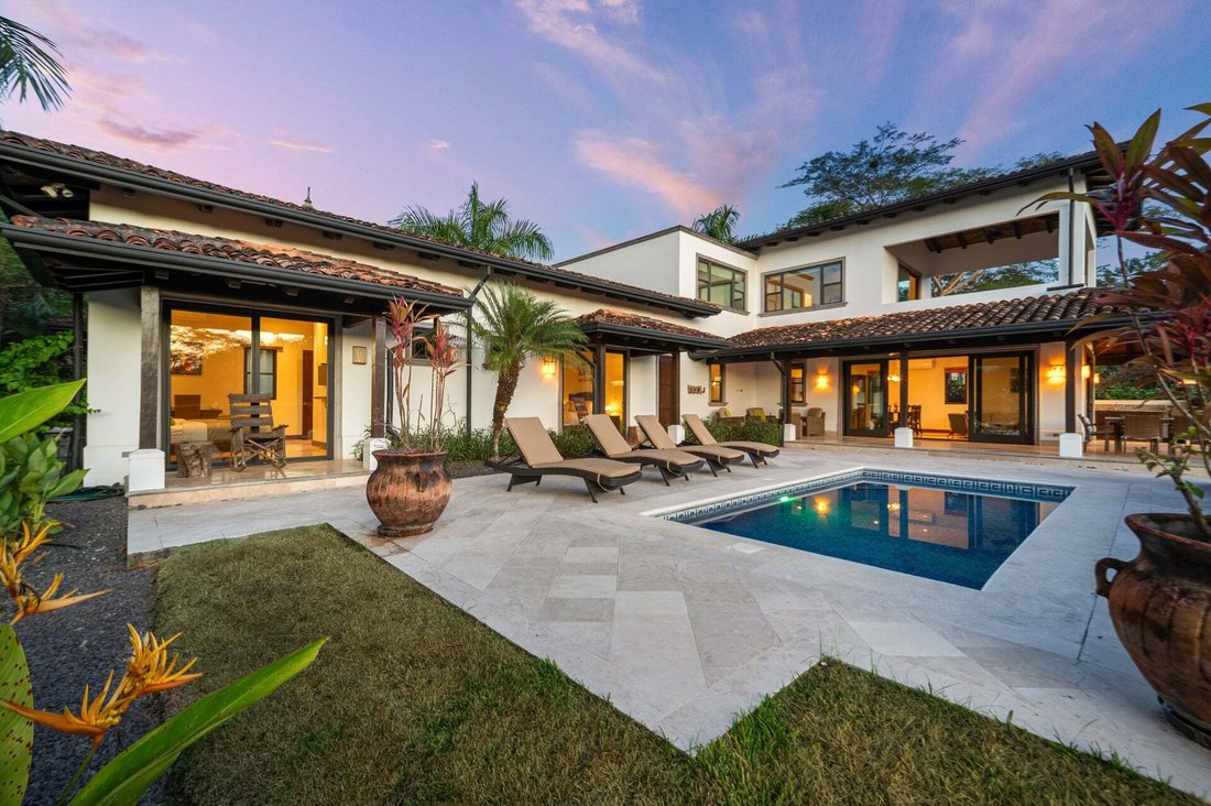 Villa in Pinilla, Guanacaste Province, Costa Rica 1 - 16971545