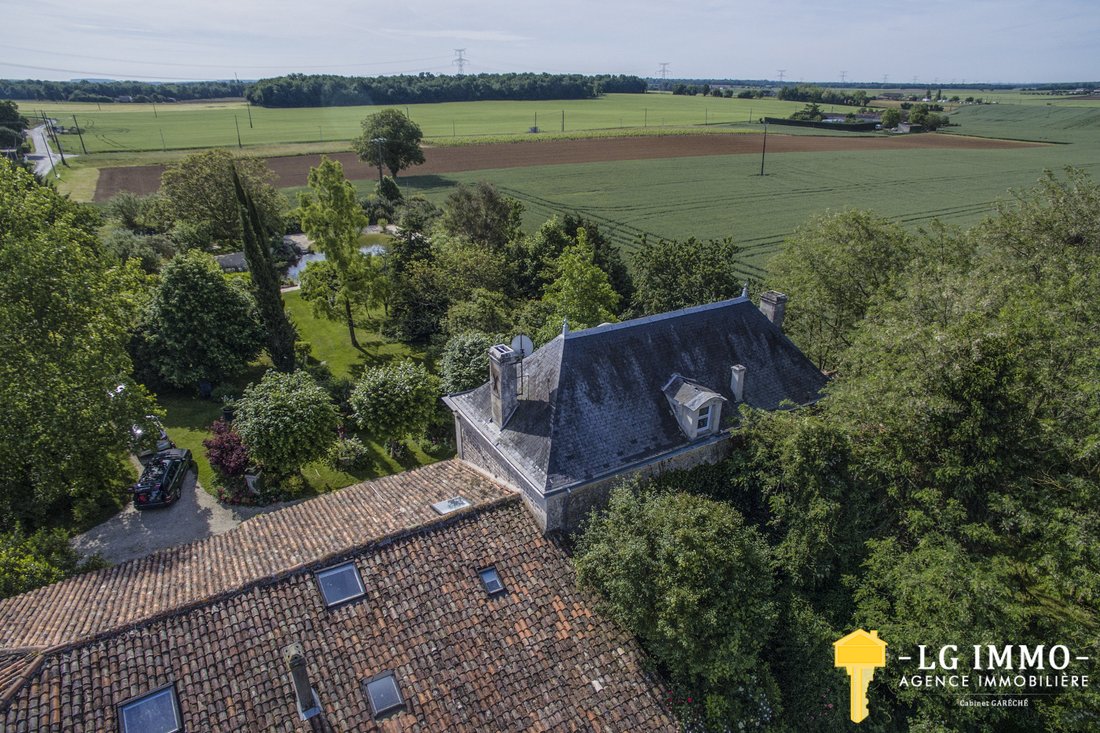 Estate in Le Fief-La Garenne, Royan, France 4 - 16973068