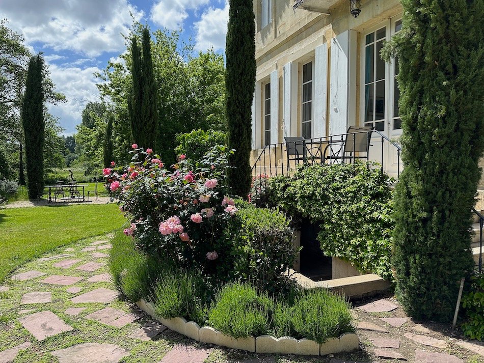 Villa in Saint-Seurin-sur-l'Isle, Nouvelle-Aquitaine, France 2 - 16970608
