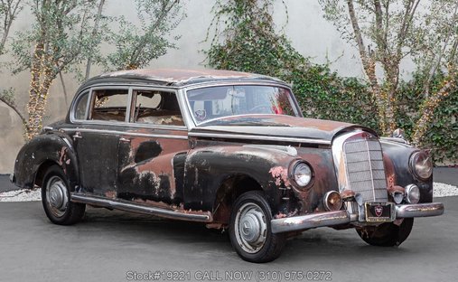Mercedes-Benz 300B Adenauer in Los angeles, ca 1