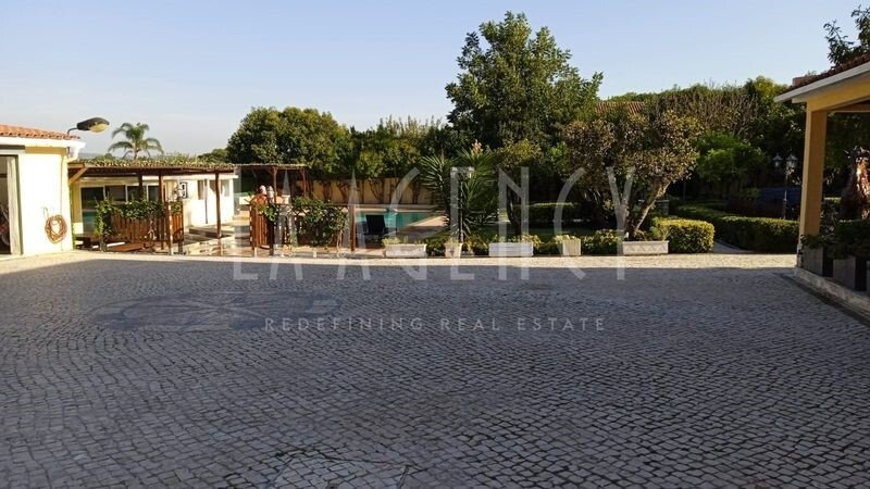 Finca in São João das Lampas, Lisbon, Portugal 4 - 16971316