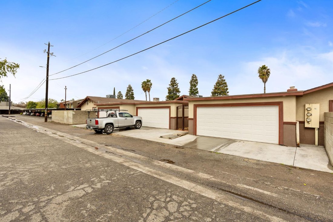 Fresno, California, United States 4 - 16972583