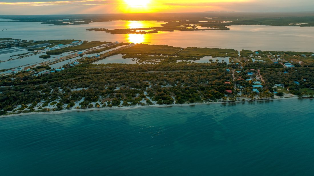 Land in Placencia, Stann Creek District, Belize 4 - 16973203