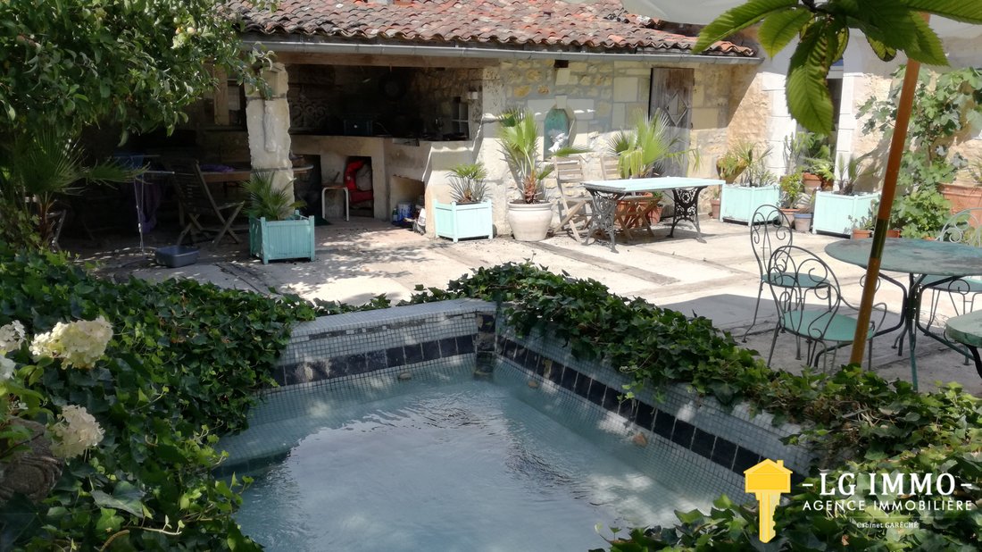 Estate in Le Fief-La Garenne, Royan, France 5 - 16973068