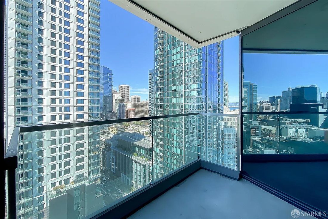 Condo in San Francisco, California, United States 2 - 16975026