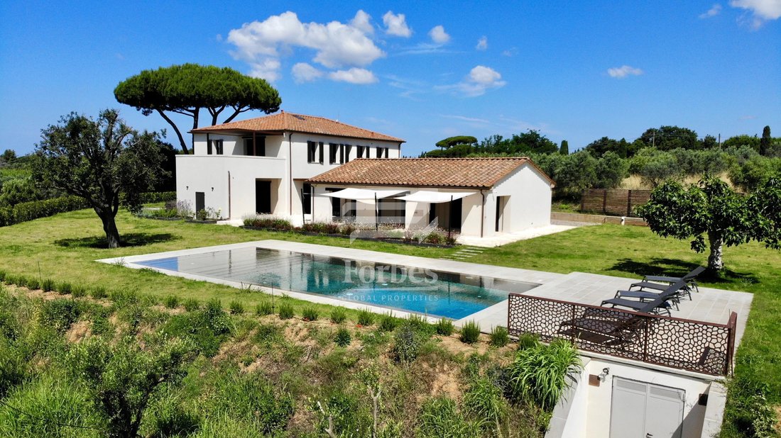 Villa in Cecina Centro, Cecina, Tuscany 1 - 15528497