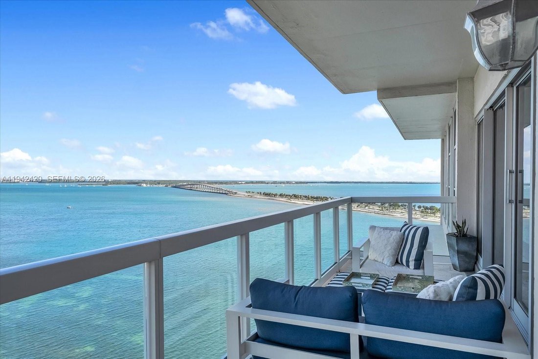 Condo in Miami, Florida, United States 1 - 16907282