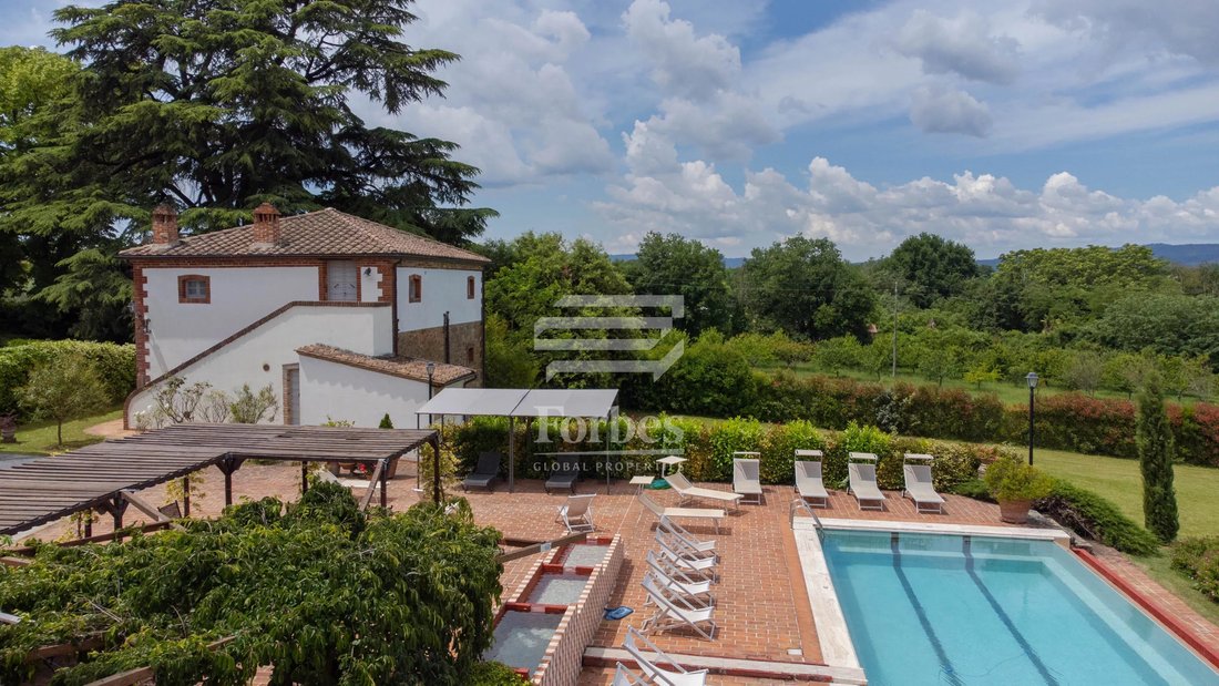 Villa in Monte San Savino, Tuscany, Italy 4 - 15805162